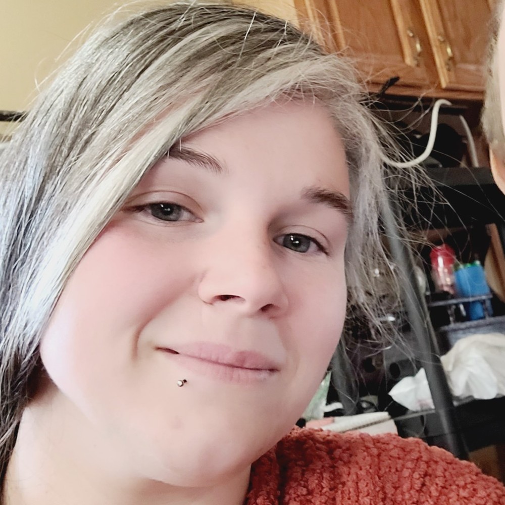 Meet your Posher, Kaylin